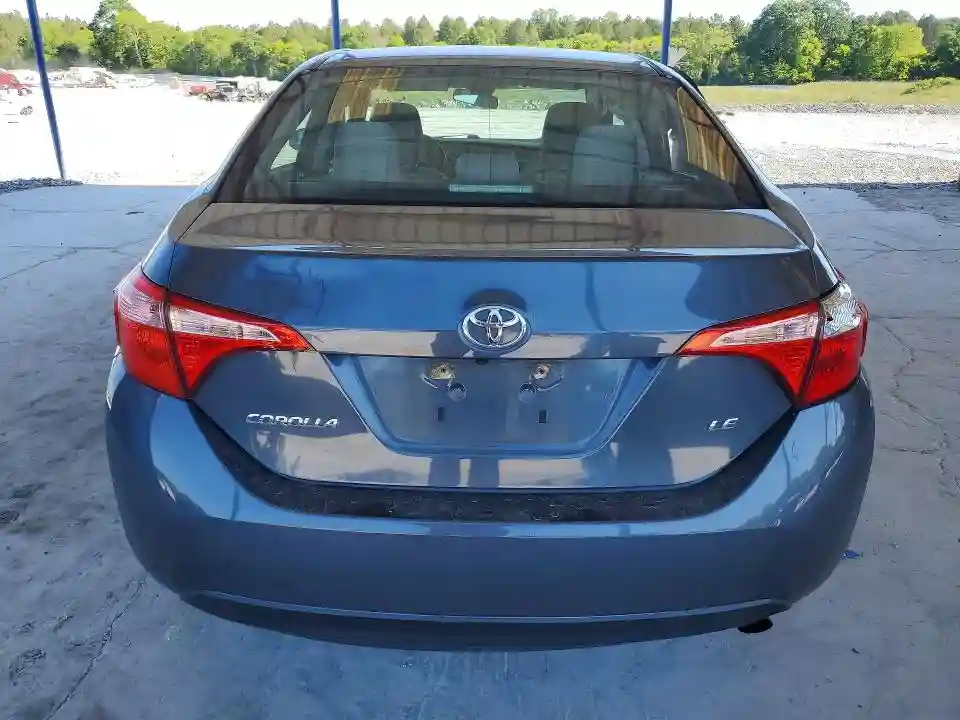 5YFBURHE2JP851886 2018 TOYOTA COROLLA-5