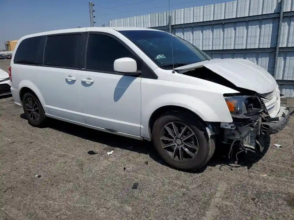 2C4RDGBG2JR135759 2018 DODGE CARAVAN-3