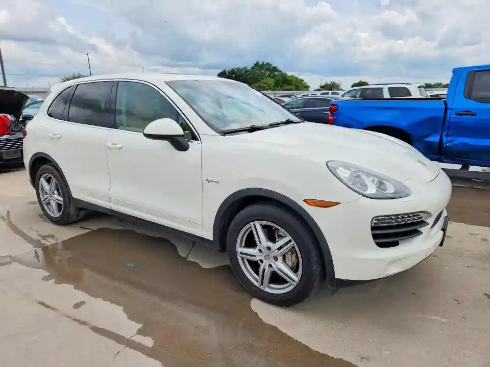 WP1AE2A25CLA91463 2012 PORSCHE CAYENNE-3