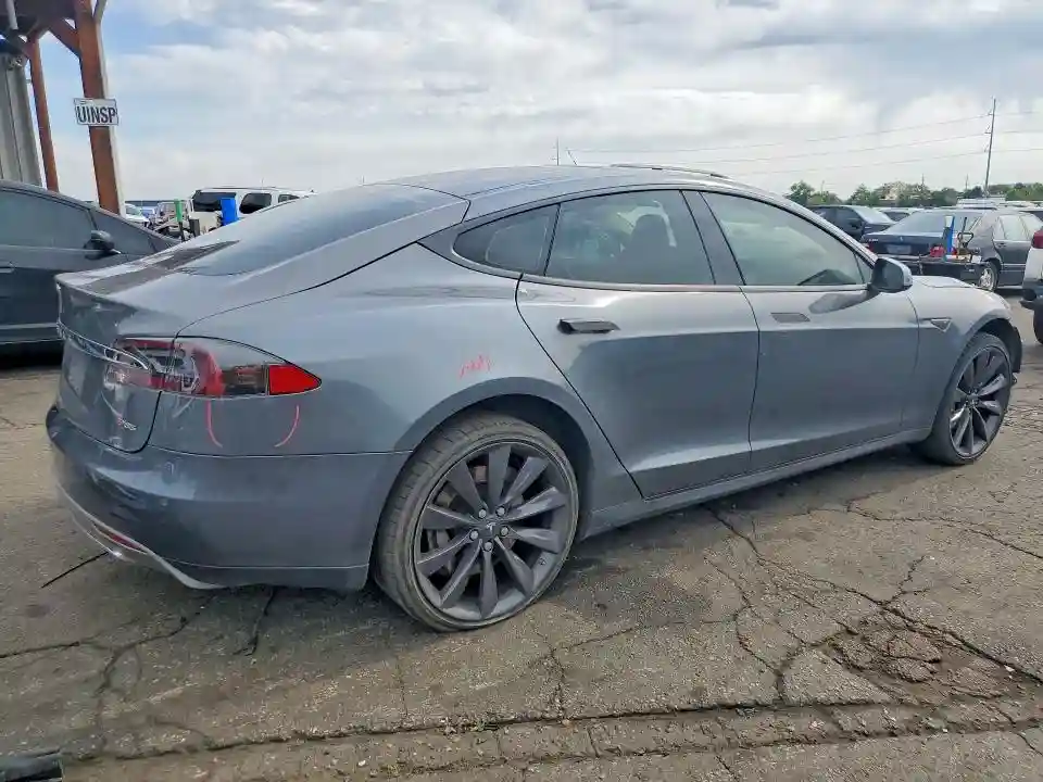 5YJSA1DP5DFP26625 2013 TESLA MODEL S-2