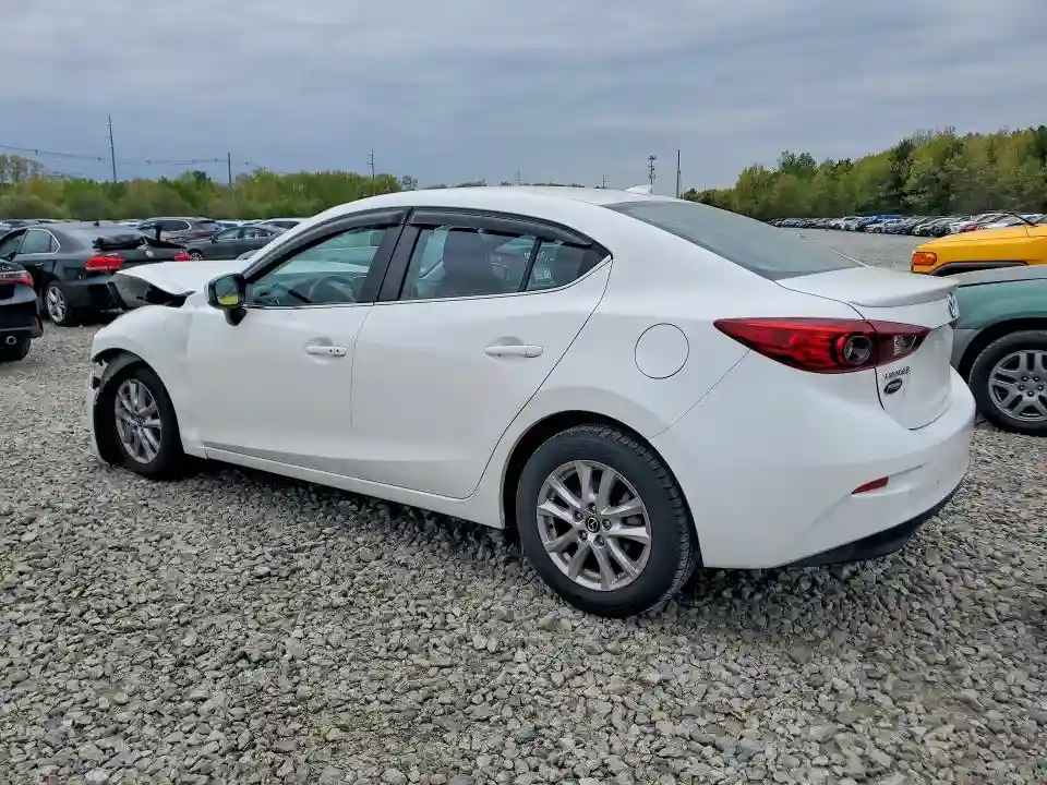 JM1BM1X78G1308334 2016 MAZDA 3-1