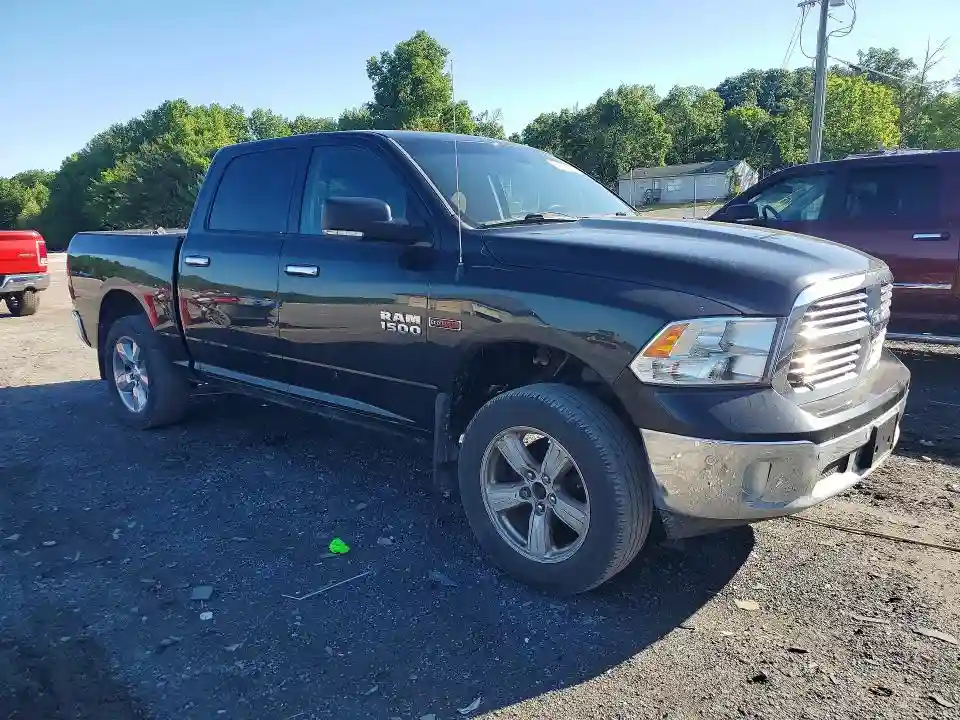 1C6RR7LM8FS731381 2015 RAM 1500-3