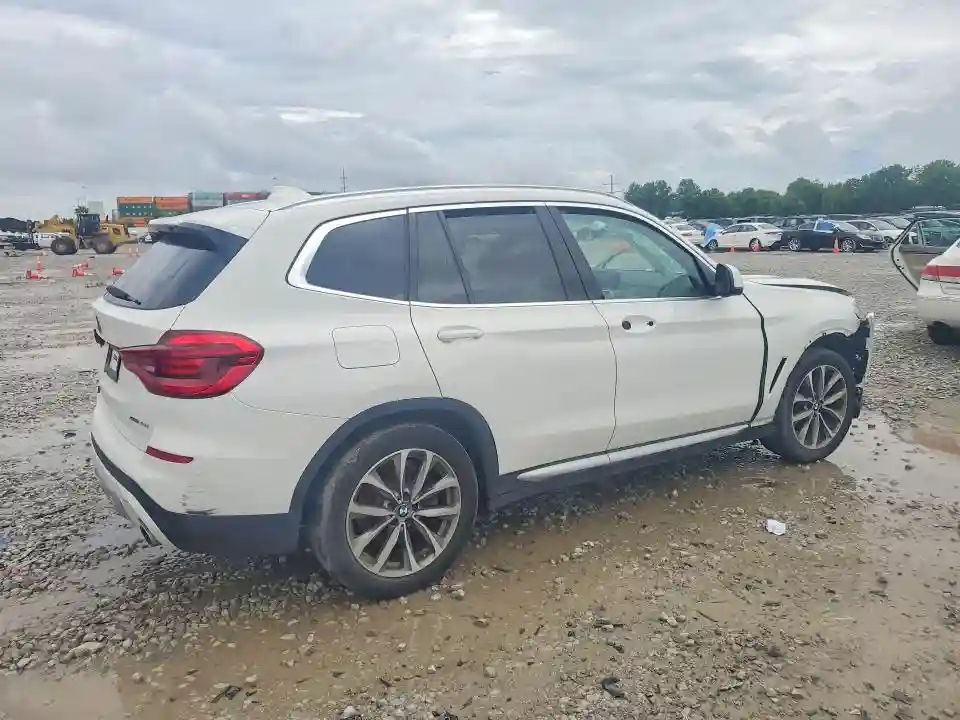 5UXTR9C57KLR03728 2019 BMW X3-2