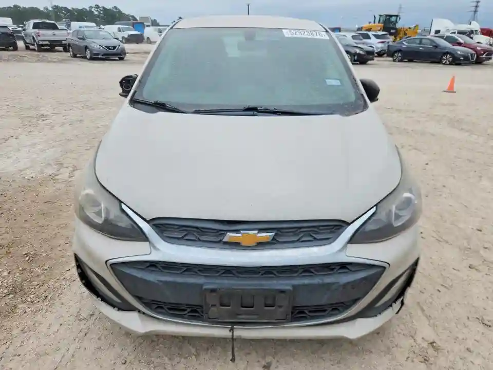 KL8CB6SA3KC751796 2019 CHEVROLET SPARK-4