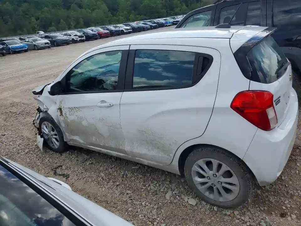 KL8CD6SAXMC741733 2021 CHEVROLET SPARK-1