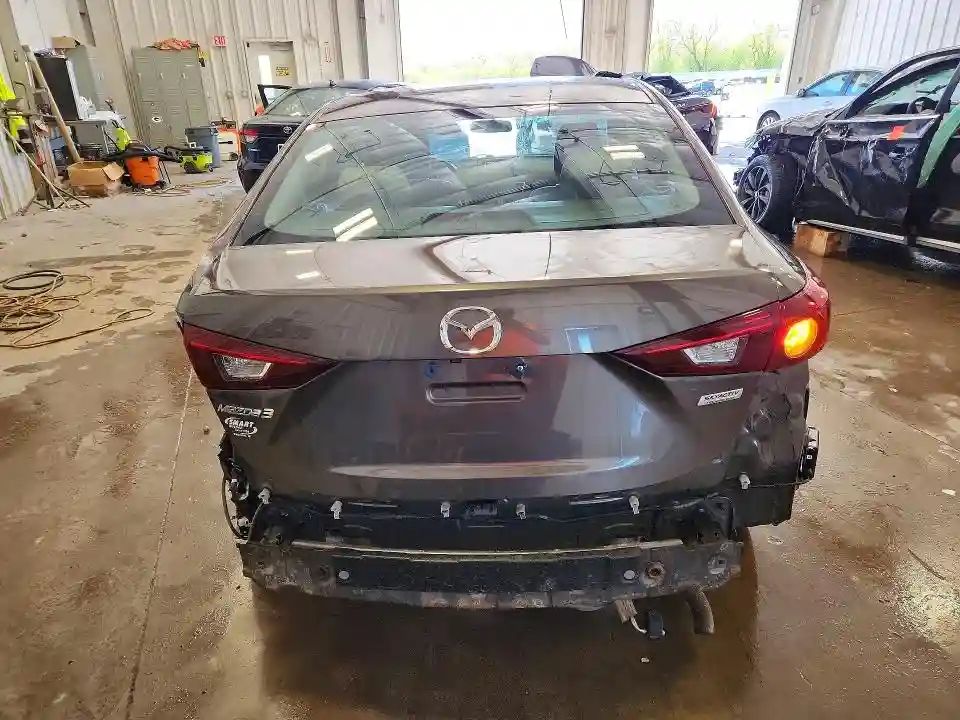 3MZBM1U79GM305334 2016 MAZDA 3-5