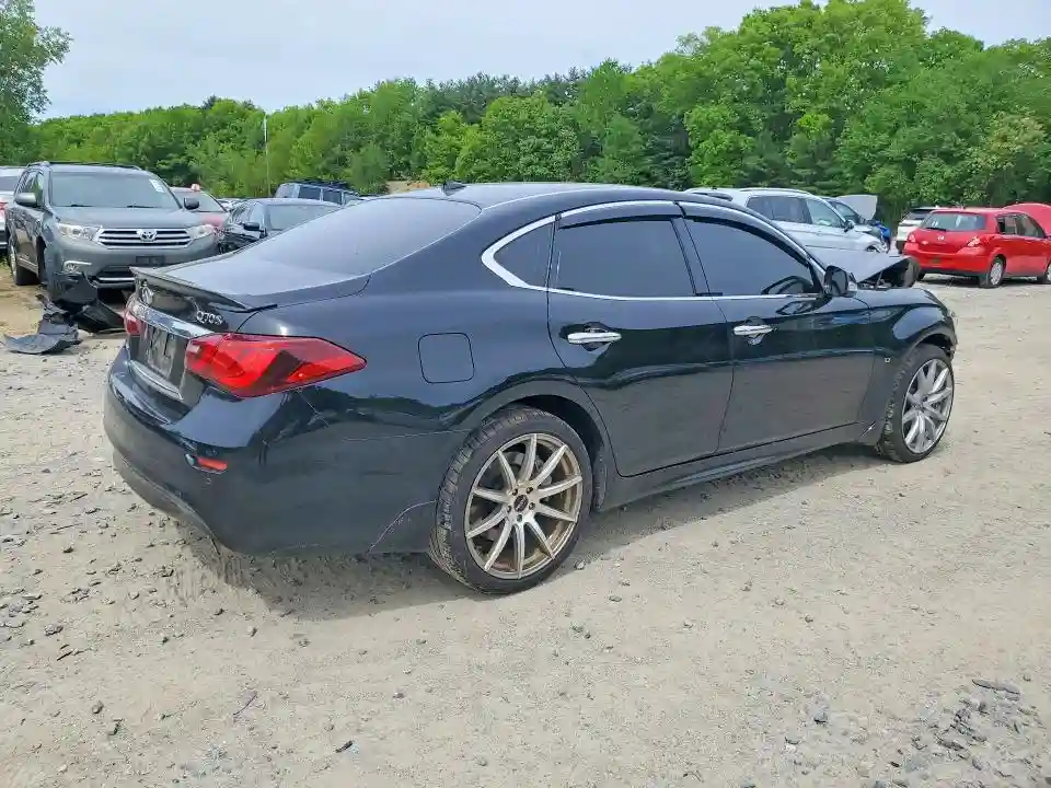 JN1BY1AR1FM560781 2015 INFINITI Q70-2