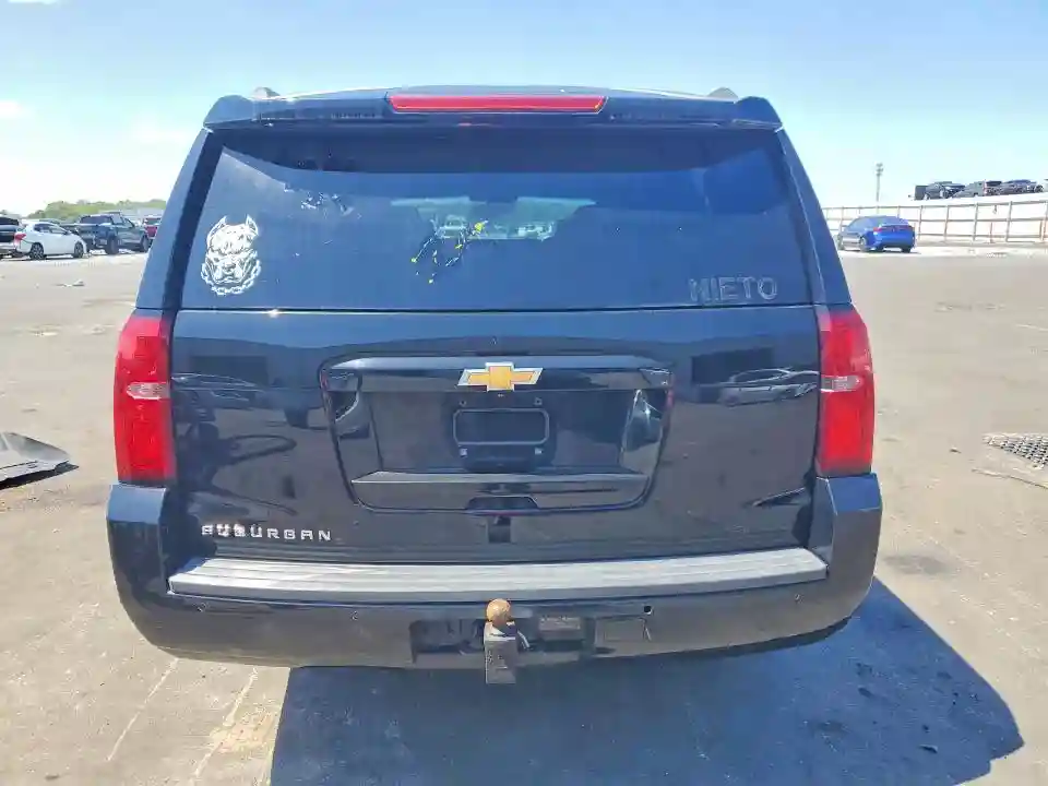 1GNSKHKC5JR253389 2018 CHEVROLET SUBURBAN-5