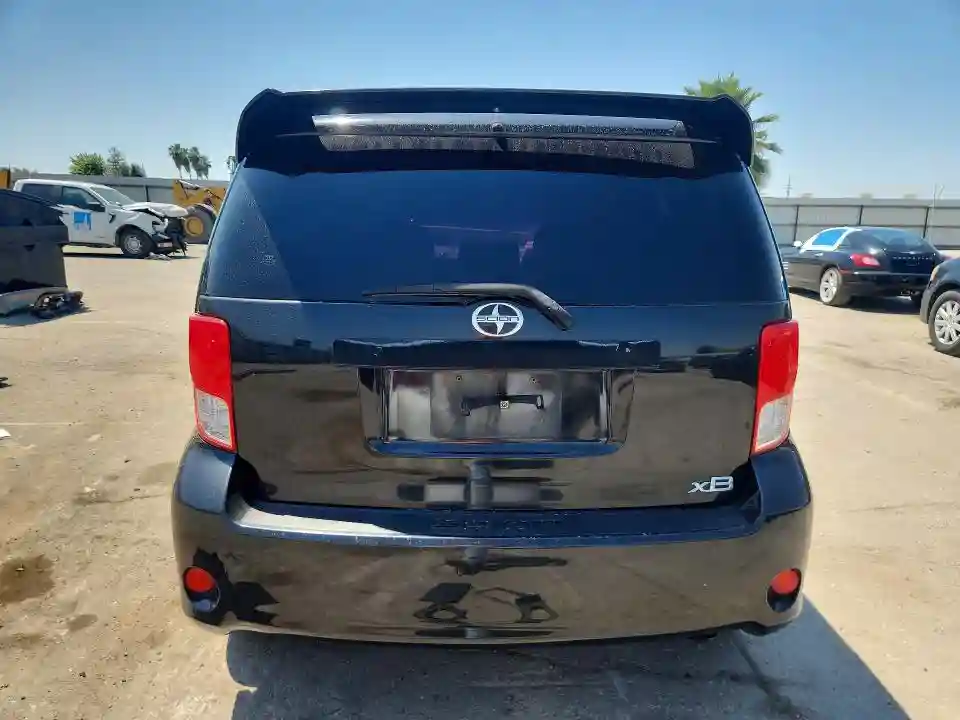 JTLZE4FE3CJ026775 2012 SCION XB BASE-5