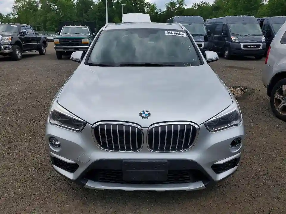 WBXHT3C31GP886321 2016 BMW X1-4