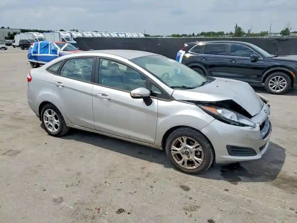 3FADP4BJ7FM171351 2015 FORD FIESTA-3