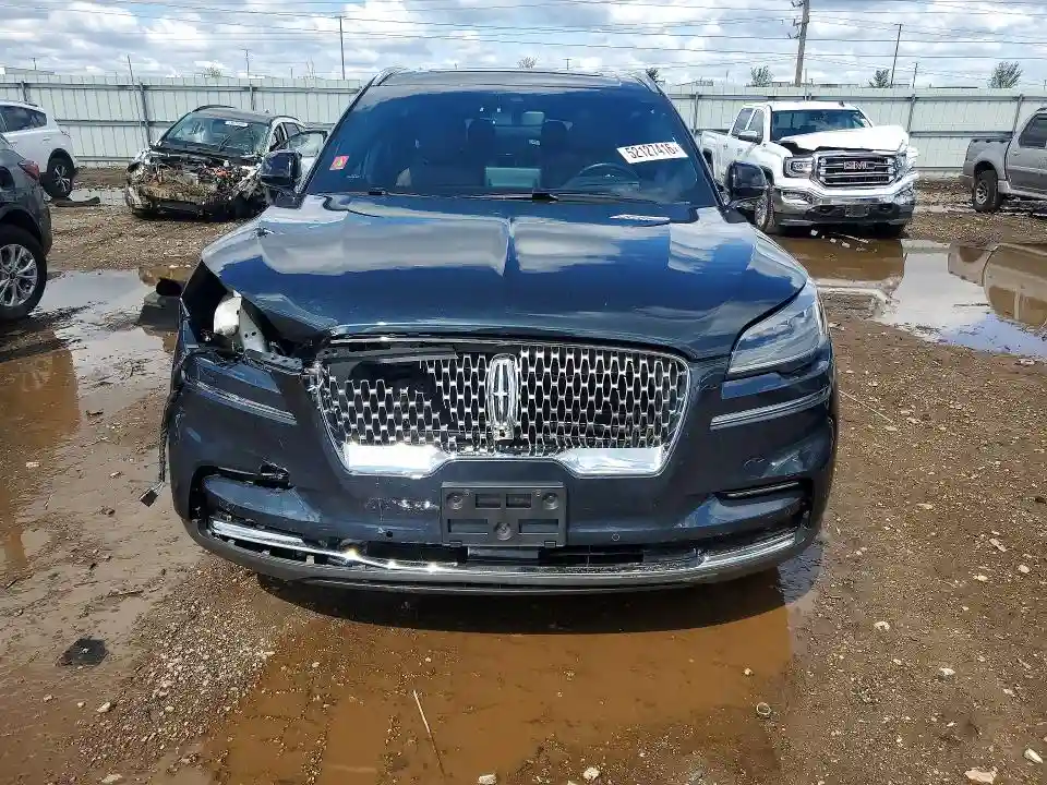 5LM5J7XC1PGL06503 2023 LINCOLN AVIATOR-4