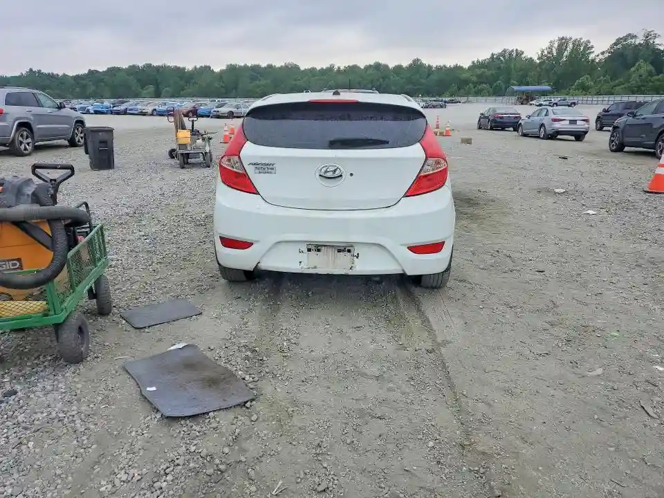 KMHCU5AE7EU183630 2014 HYUNDAI ACCENT-5