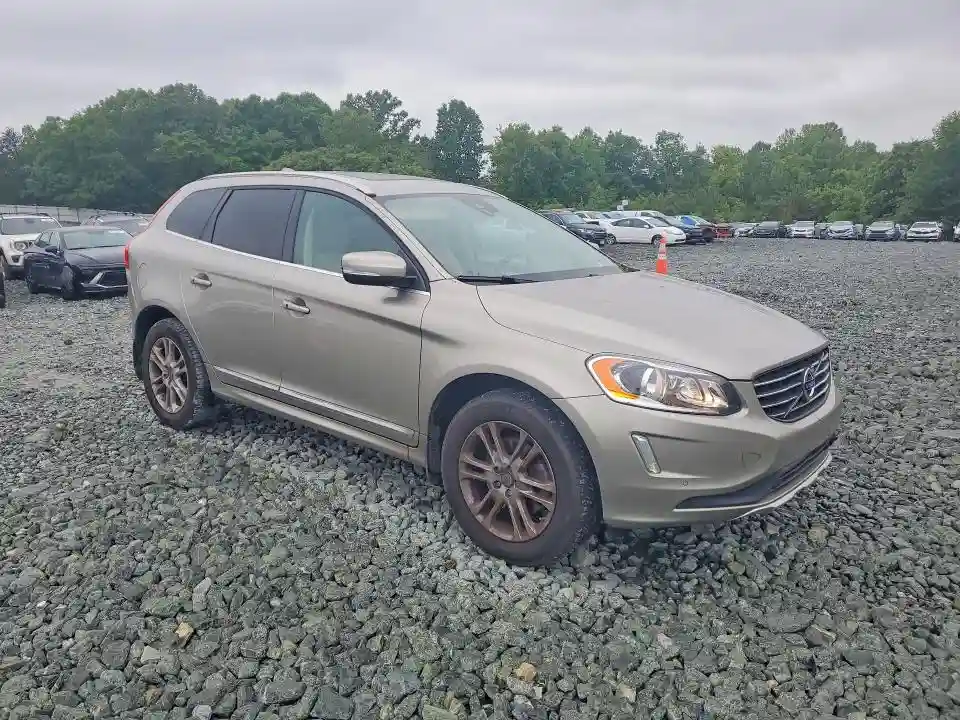 YV4952DZ4E2507067 2014 VOLVO XC60-3