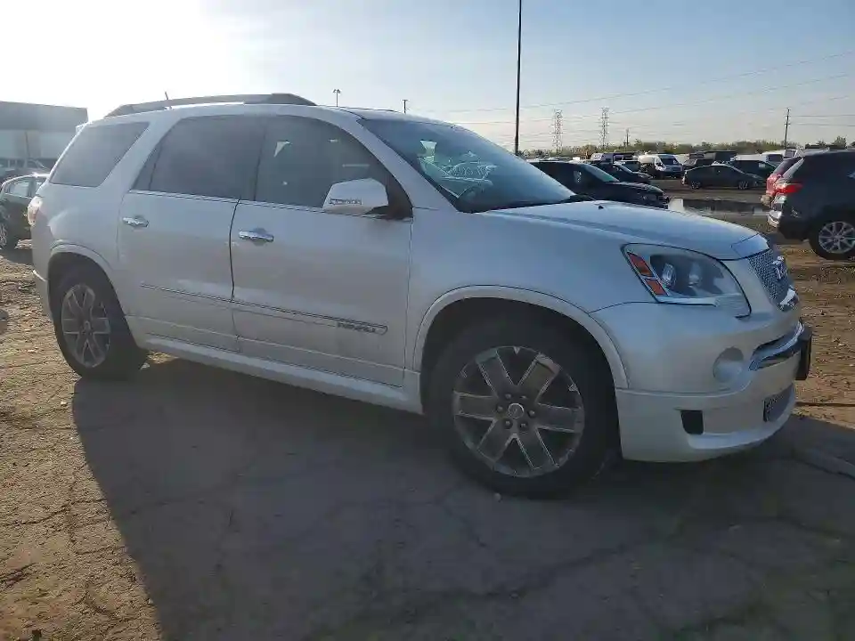 1GKKVTED4BJ414844 2011 GMC ACADIA DEN-3