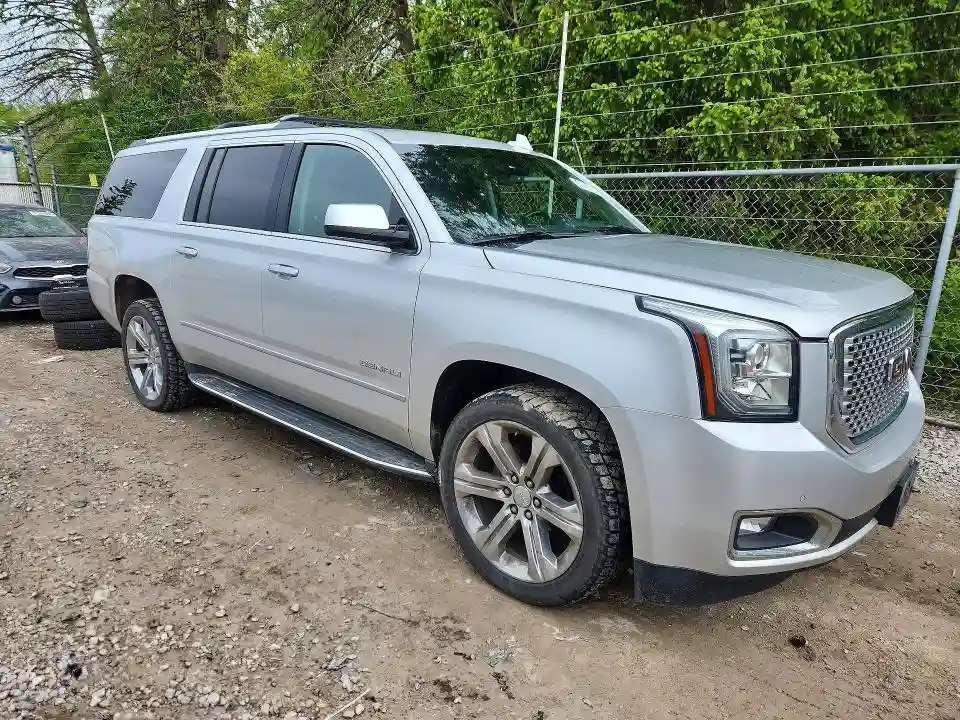 1GKS2HKJ9HR215184 2017 GMC YUKON-3