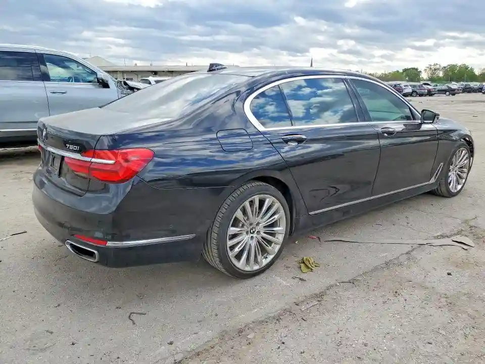 WBA7F2C52GG416615 2016 BMW 7 SERIES-2