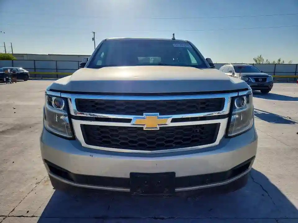 1GNSCJKC8FR556937 2015 CHEVROLET SUBURBAN-4