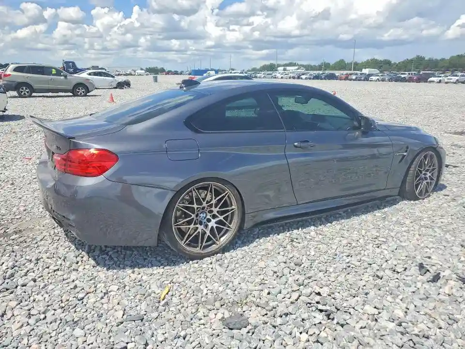 WBS3R9C31HA014212 2017 BMW M4-2