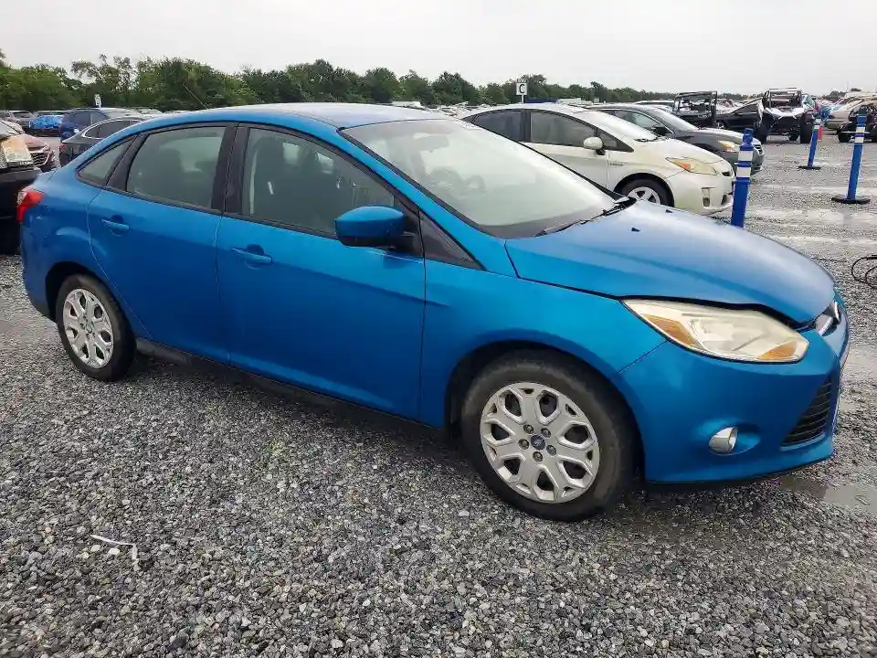 1FAHP3F20CL205822 2012 FORD FOCUS-3