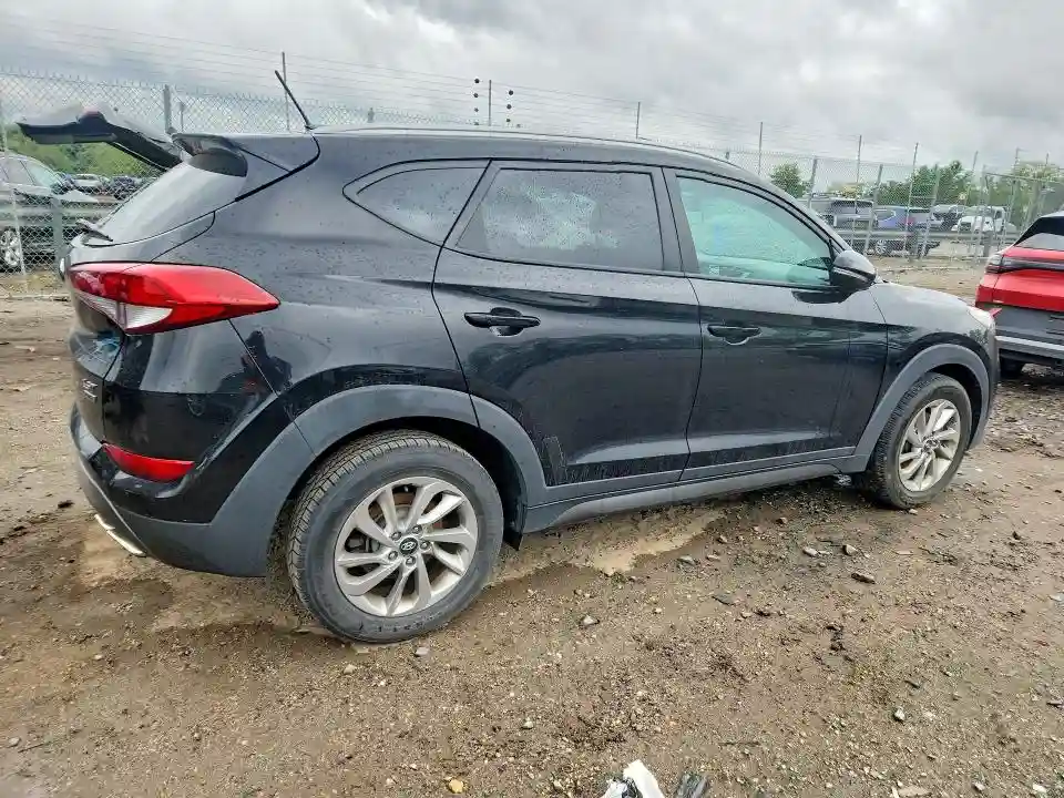 KM8J3CA22GU121723 2016 HYUNDAI TUCSON-2