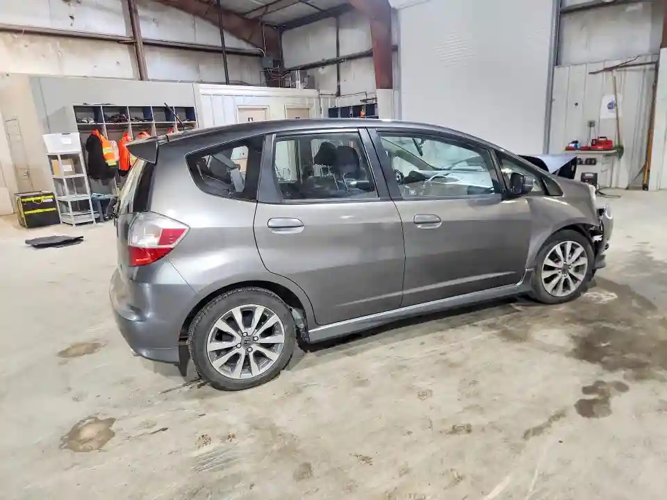 JHMGE8H54DC066388 2013 HONDA FIT-2