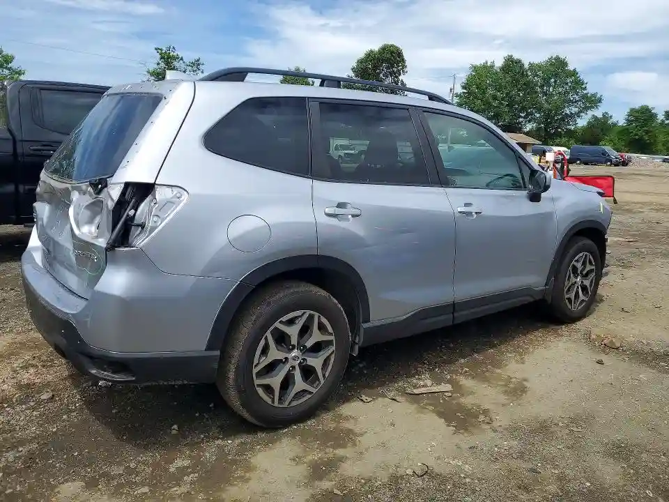 JF2SKAJCXLH480699 2020 SUBARU FORESTER-2
