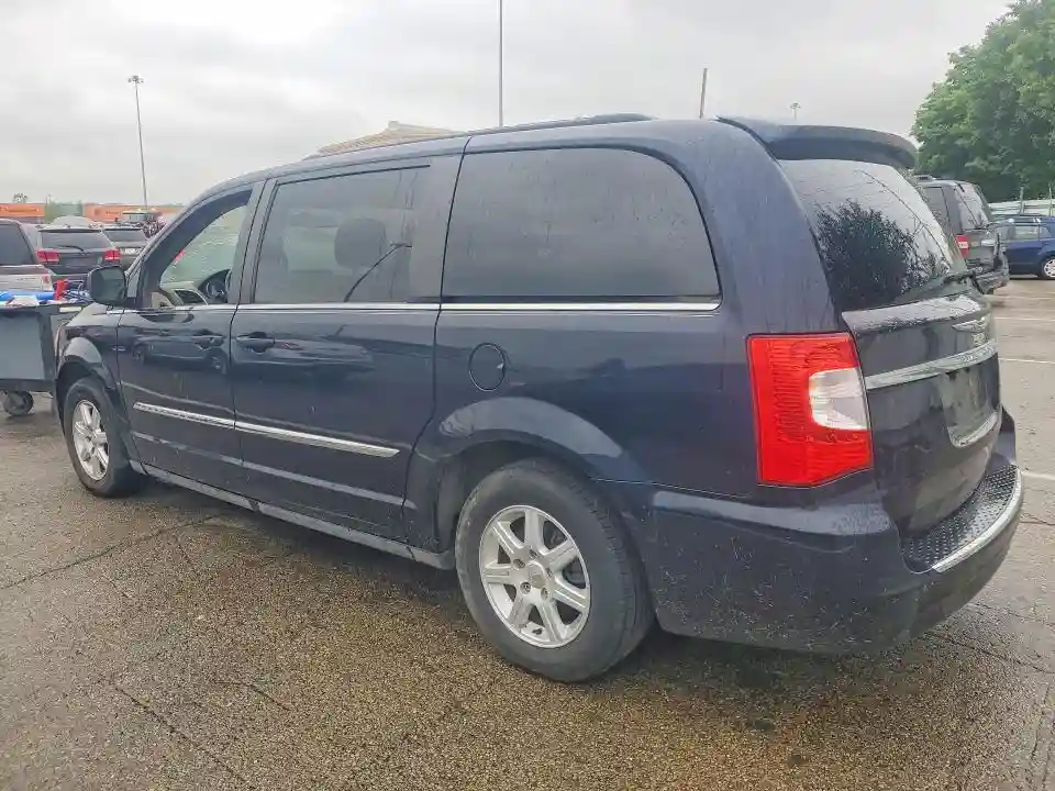 2A4RR5DG7BR615987 2011 CHRYSLER MINIVAN-1