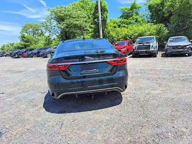 SAJBL4GX4RCY96942 2024 JAGUAR XF-5