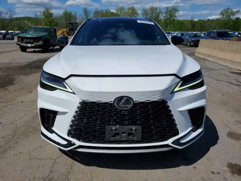 2T2BCMEA4PC010230 2023 LEXUS RX450-4