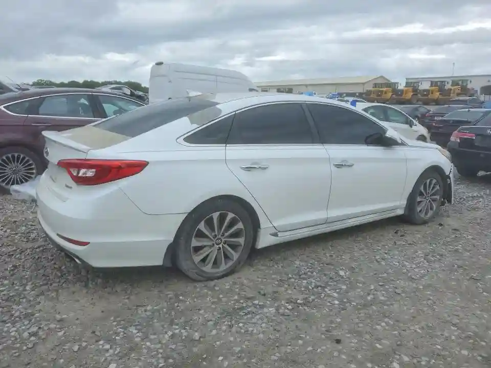 5NPE34AF0FH103969 2015 HYUNDAI SONATA-2