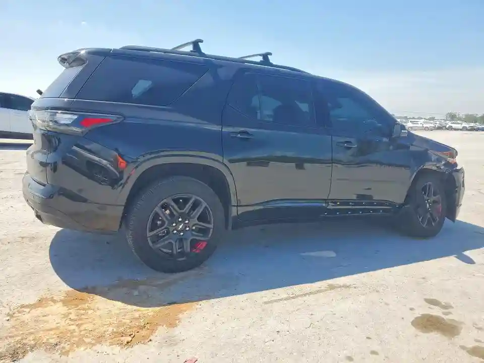 1GNERKKW4JJ127989 2018 CHEVROLET TRAVERSE-2