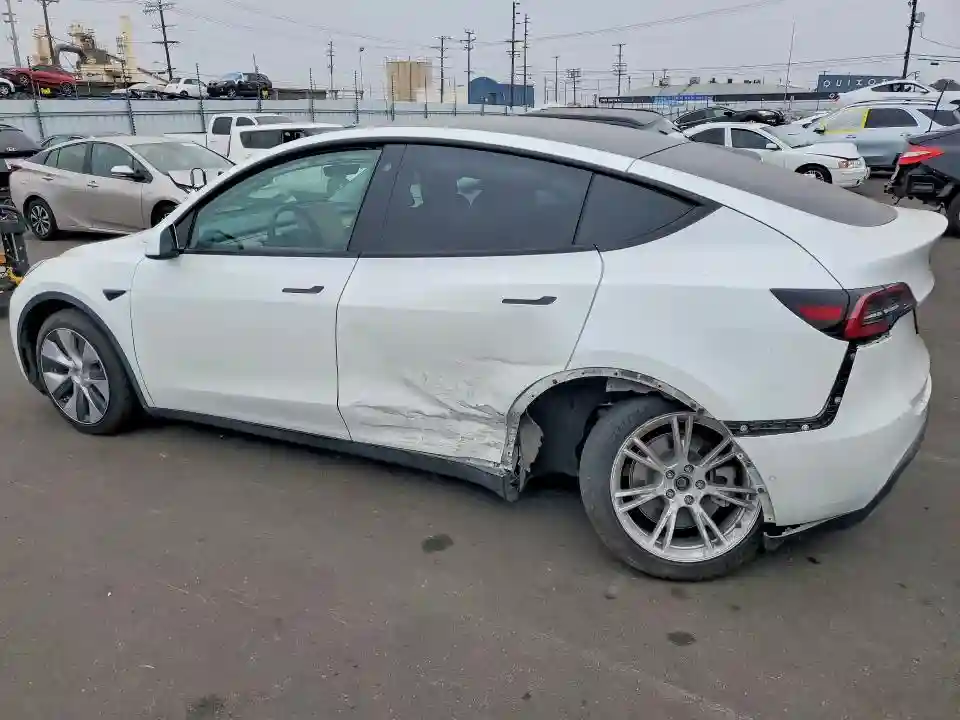 7SAYGDEE0NF489361 2022 TESLA MODEL Y-1