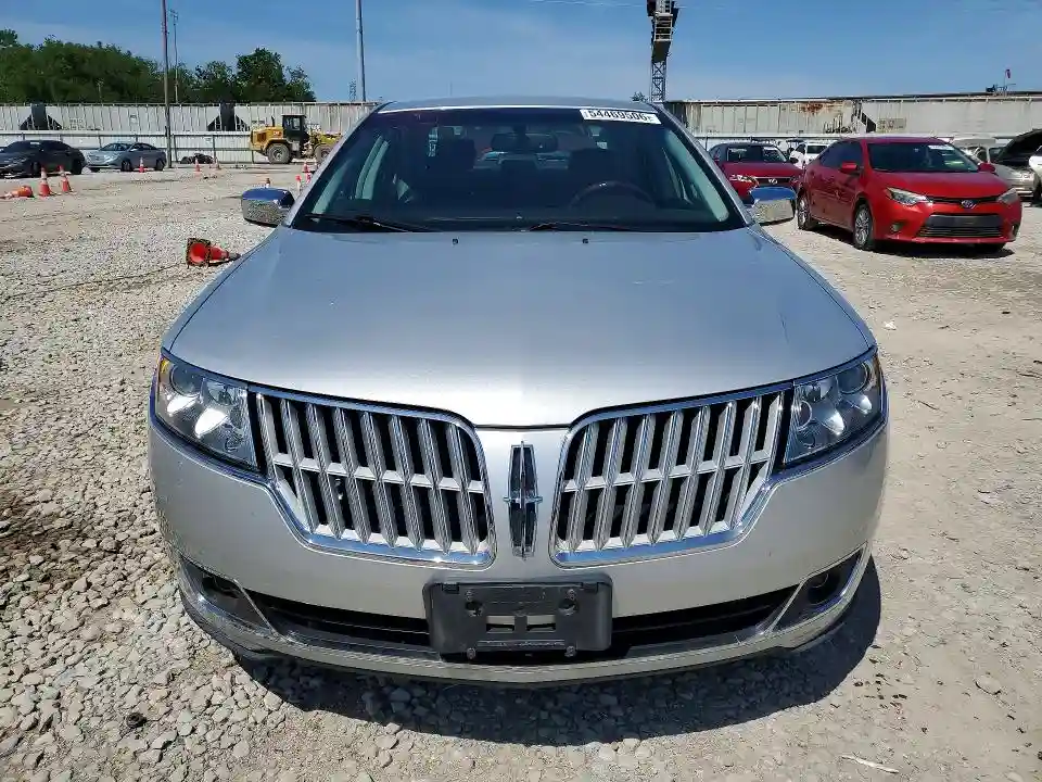 3LNHL2GC2BR757809 2011 LINCOLN MKZ-4