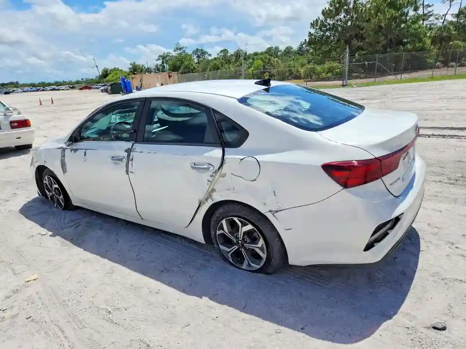 3KPF24AD0ME269609 2021 KIA FORTE LXS-1