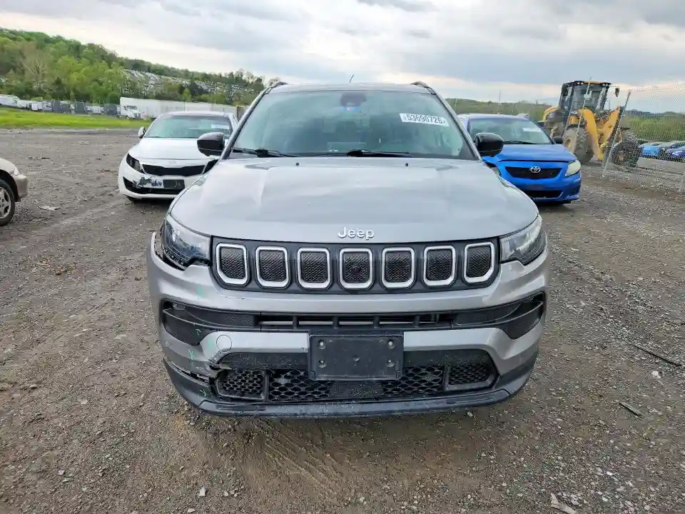 3C4NJDBB9NT111455 2022 JEEP COMPASS-4