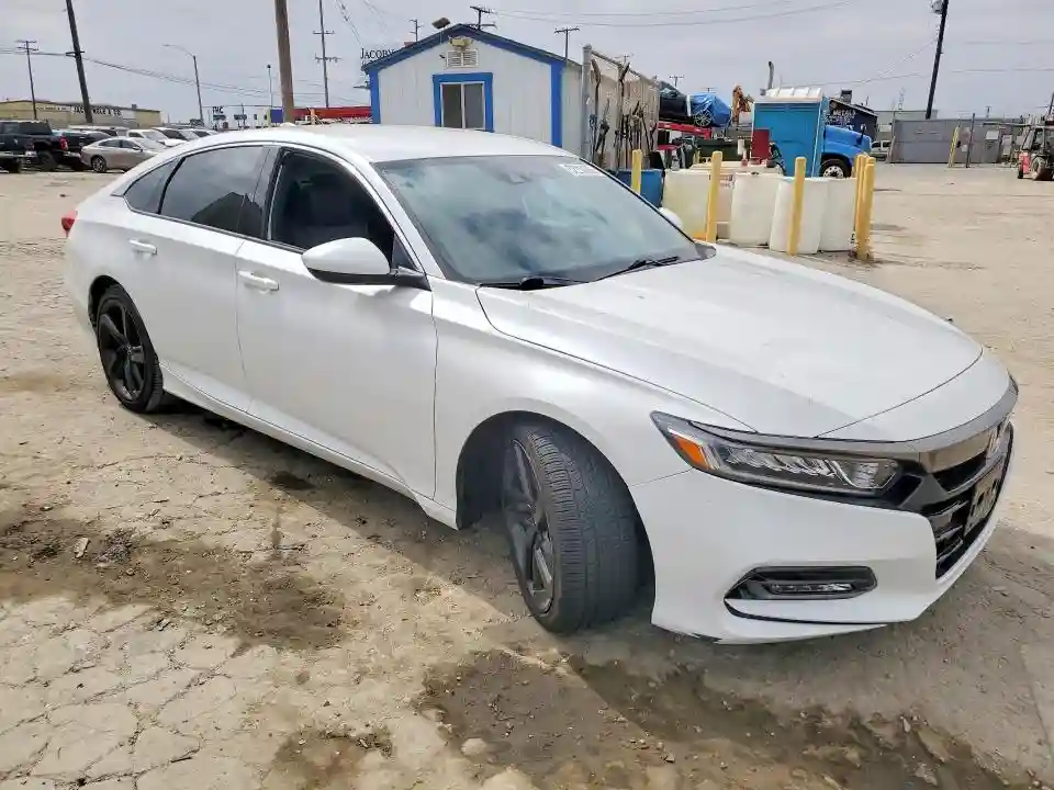 1HGCV1F3XLA018656 2020 HONDA ACCORD-3