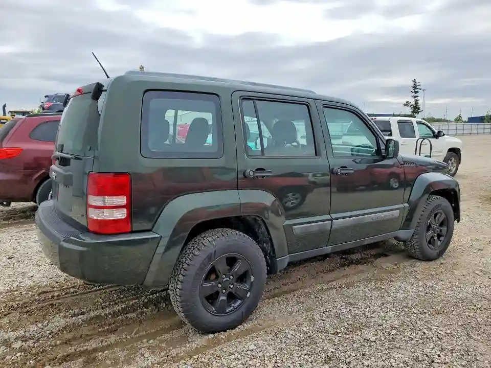 1C4PJMAK2CW103327 2012 JEEP LIBERTY-2