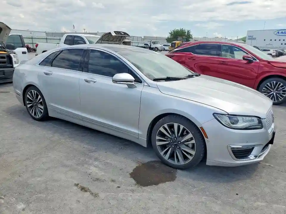 3LN6L5DC5HR618909 2017 LINCOLN MKZ-3