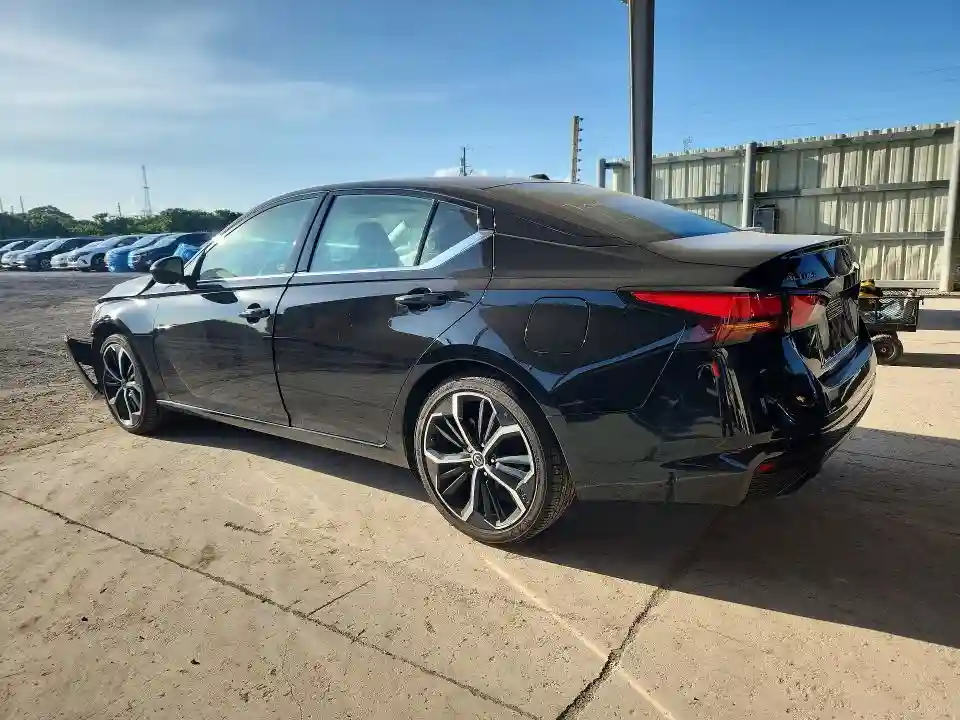 1N4BL4CV5SN302653 2025 NISSAN ALTIMA-1