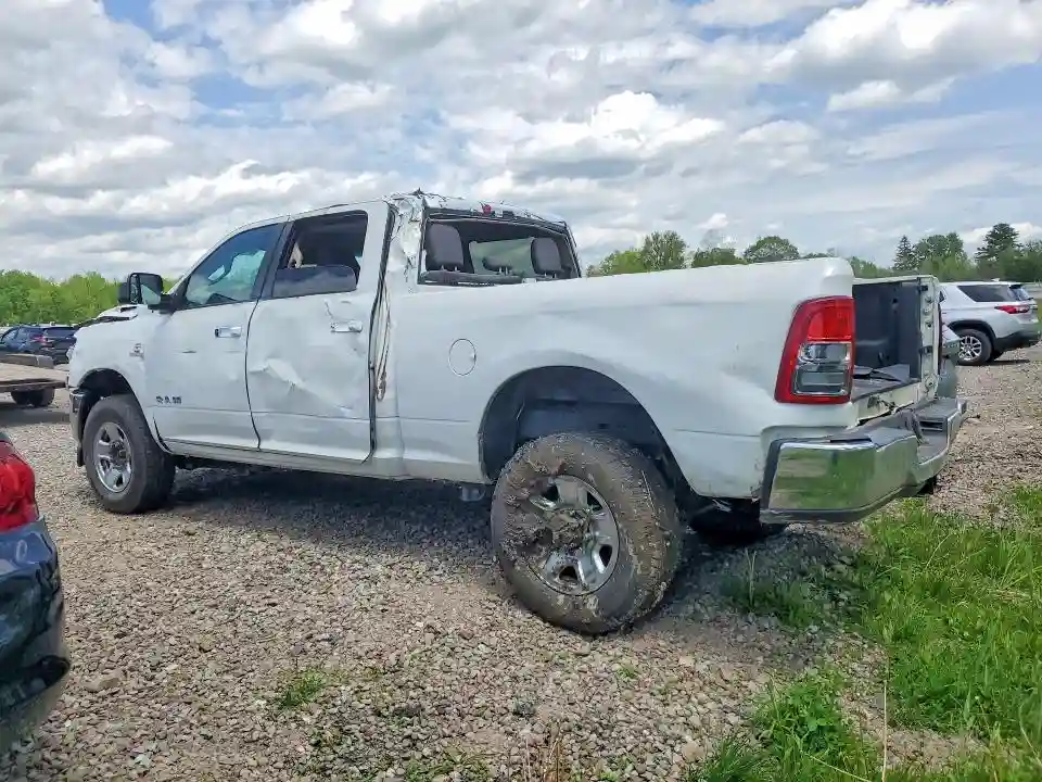 3C6UR5DL5KG632037 2019 RAM 2500-1