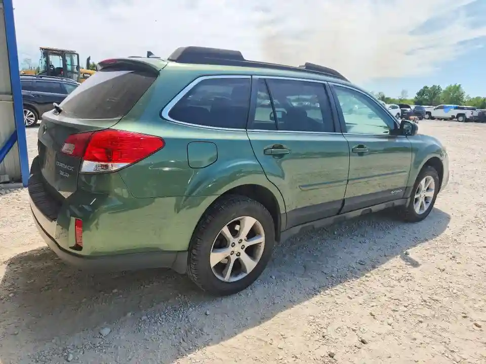 4S4BRDKC4D2234998 2013 SUBARU OUTBACK-2