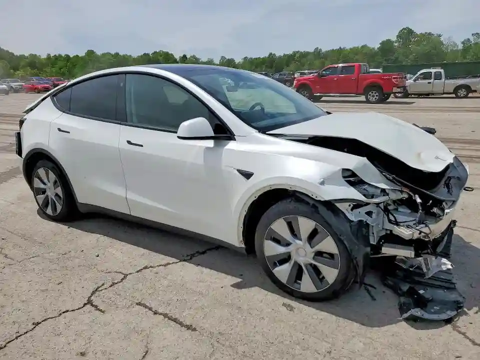 7SAYGDEE0NF455615 2022 TESLA MODEL Y-3