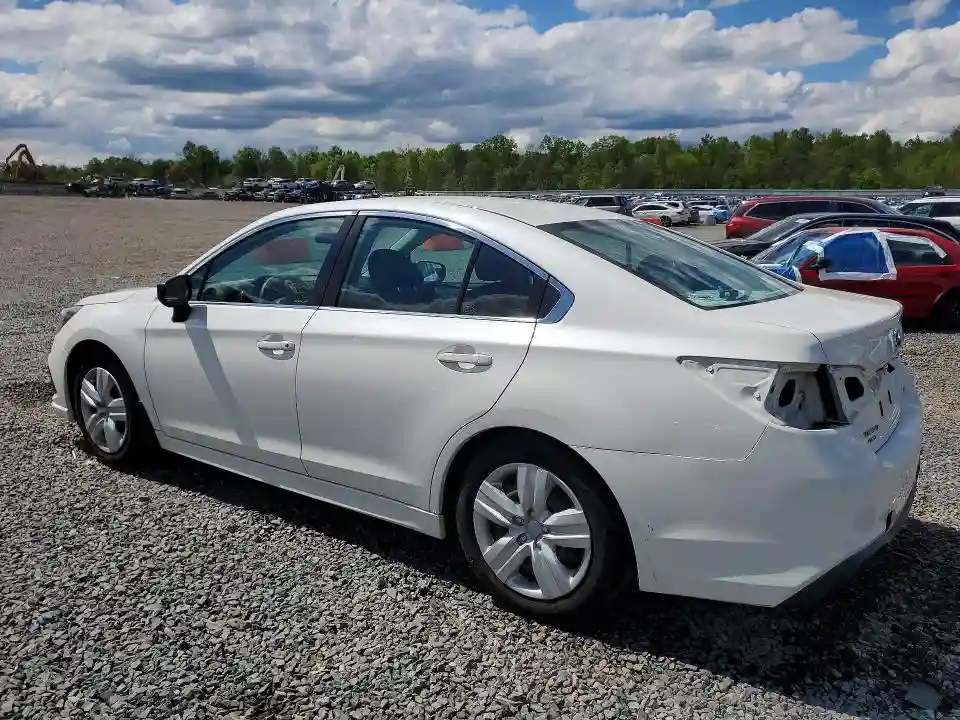 4S3BNAA67J3028106 2018 SUBARU LEGACY-1