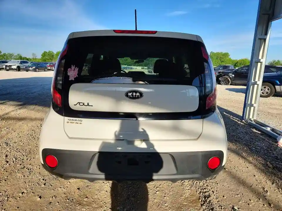 KNDJN2A20H7478830 2017 KIA SOUL-5