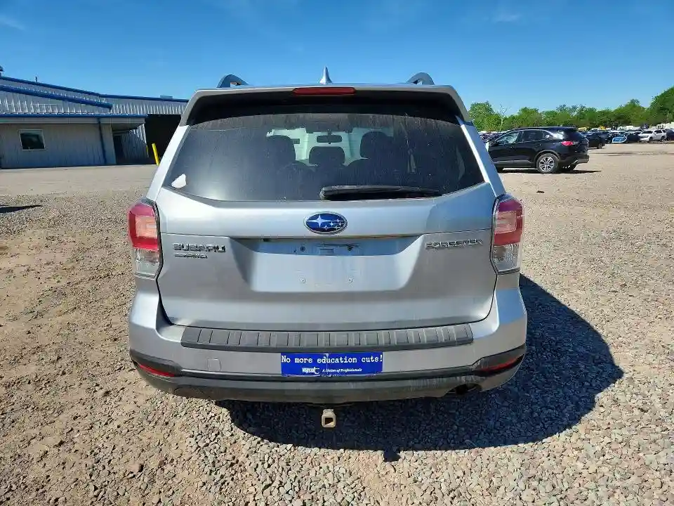 JF2SJAGC9JH476635 2018 SUBARU FORESTER-5
