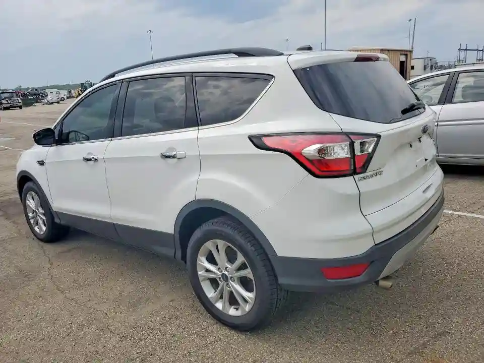 1FMCU9GD3JUA75067 2018 FORD ESCAPE-1
