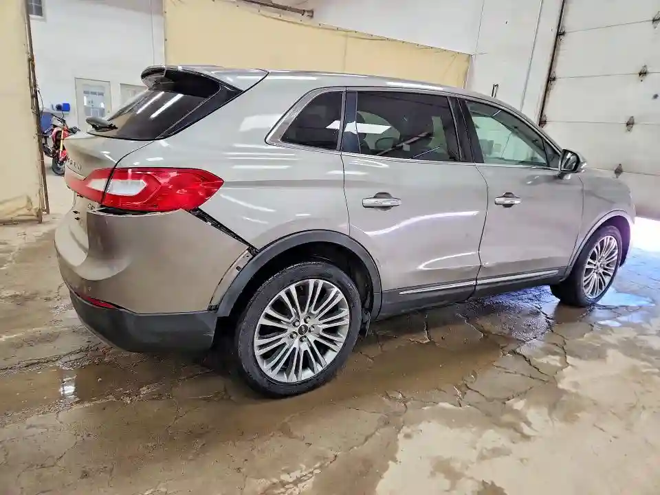 2LMTJ8LR4GBL54602 2016 LINCOLN MKX-2