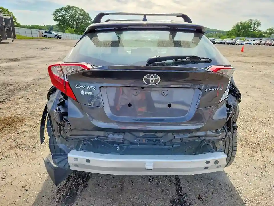 NMTKHMBX2KR100053 2019 TOYOTA C-HR-5