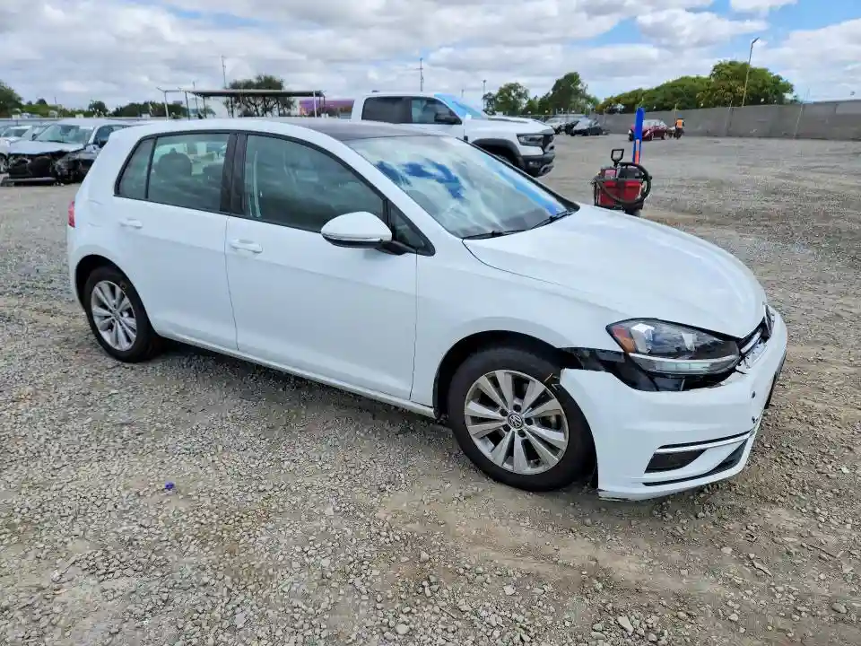 3VWG57AUXKM033708 2019 VOLKSWAGEN GOLF-3